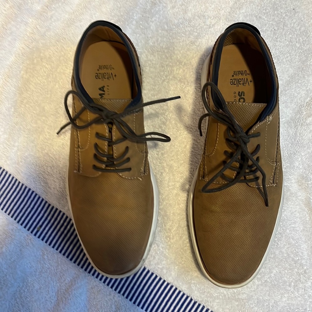 Mens dress shoes in Taupe by Sonoma Brand size 8 1/2
